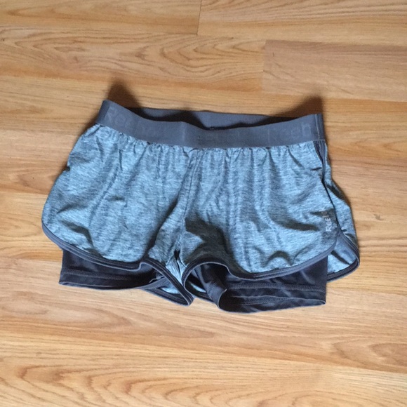 Reebok Shorts - Picture 1 of 4